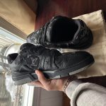 Louis Vuitton Men's Black Trainers - Image 2