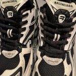 Balenciaga Men's multi Trainers - Image 2