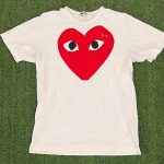 Comme des Garçons Play Men's White and Red T-shirt
