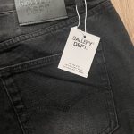 Gallery Dept. Men's Black and Navy Jeans - Image 3