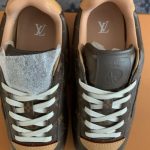 Louis Vuitton Men's Brown and Khaki Trainers - Image 3