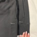 Aritzia Women's Grey and Black Joggers-tracksuits - Image 3