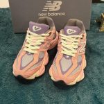 New Balance Men's Cream Trainers