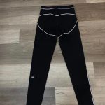 Alo Yoga Women's Black Leggings - Image 4