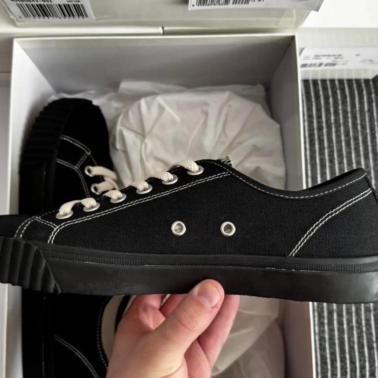 P0-3-392.jpg Maison Margiela Women's Black Trainers - Image 1