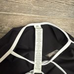 Alo Yoga Women's Grey Sweatshirt - Image 5