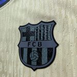 Nike Men's Tan T-shirt - Image 5