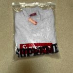 Supreme Men's Grey Sweatshirt - Image 6