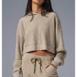 Alo Yoga Women's Cream and Tan Sweatshirt