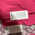 Lululemon Women's Pink Top - Image 6
