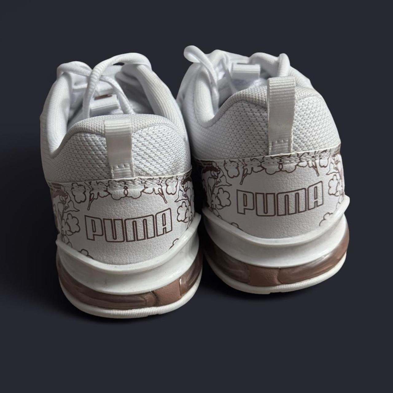 P0-5-82.jpg Puma Women's White Trainers - Image 1