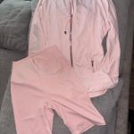 Lululemon Women's Pink Sweatshirt