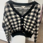 Women’s Green and Black Jumper - Image 5