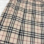 Burberry Women's Tan and Cream Skirt - Image 7