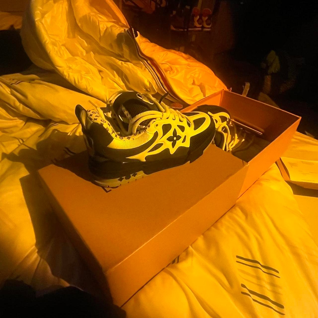 P0-6-22.jpg Louis Vuitton Men's Trainers - Image 1