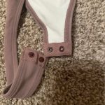 Alo Yoga Women's Purple and Pink Bodysuit - Image 7