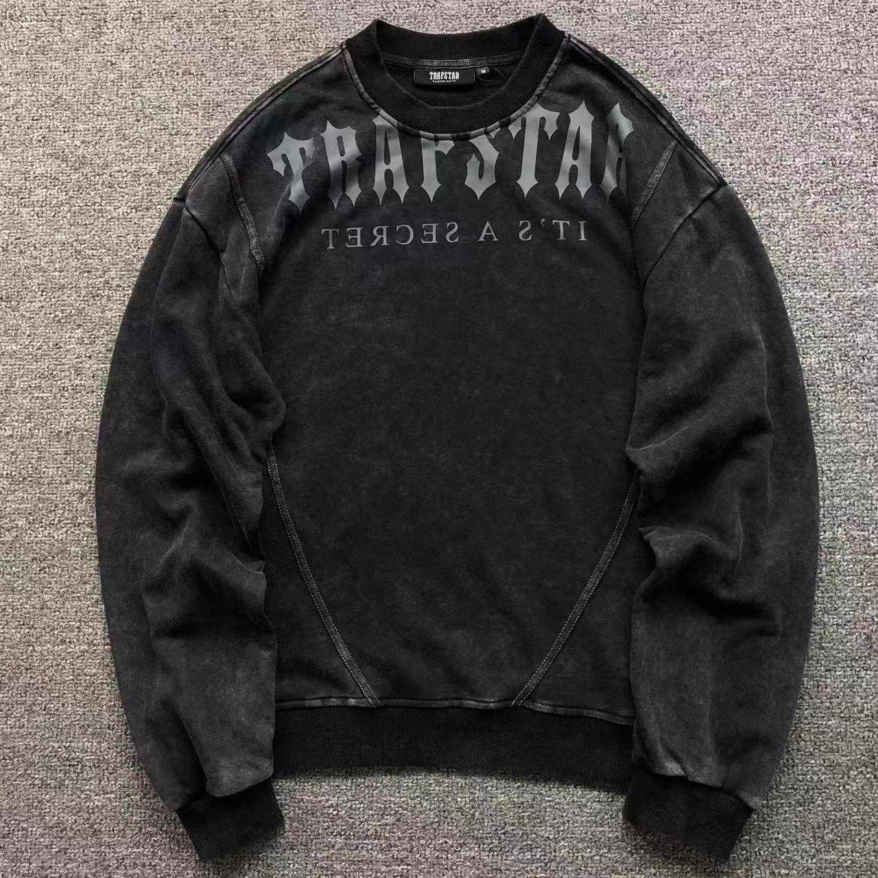 P0-651.jpg Trapstar Men's Grey and Black Hoodie - Image 1