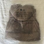 Alo Yoga Women's Brown and Tan Gilet - Image 8