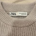 Zara Women's Grey and Cream Jumper - Image 8